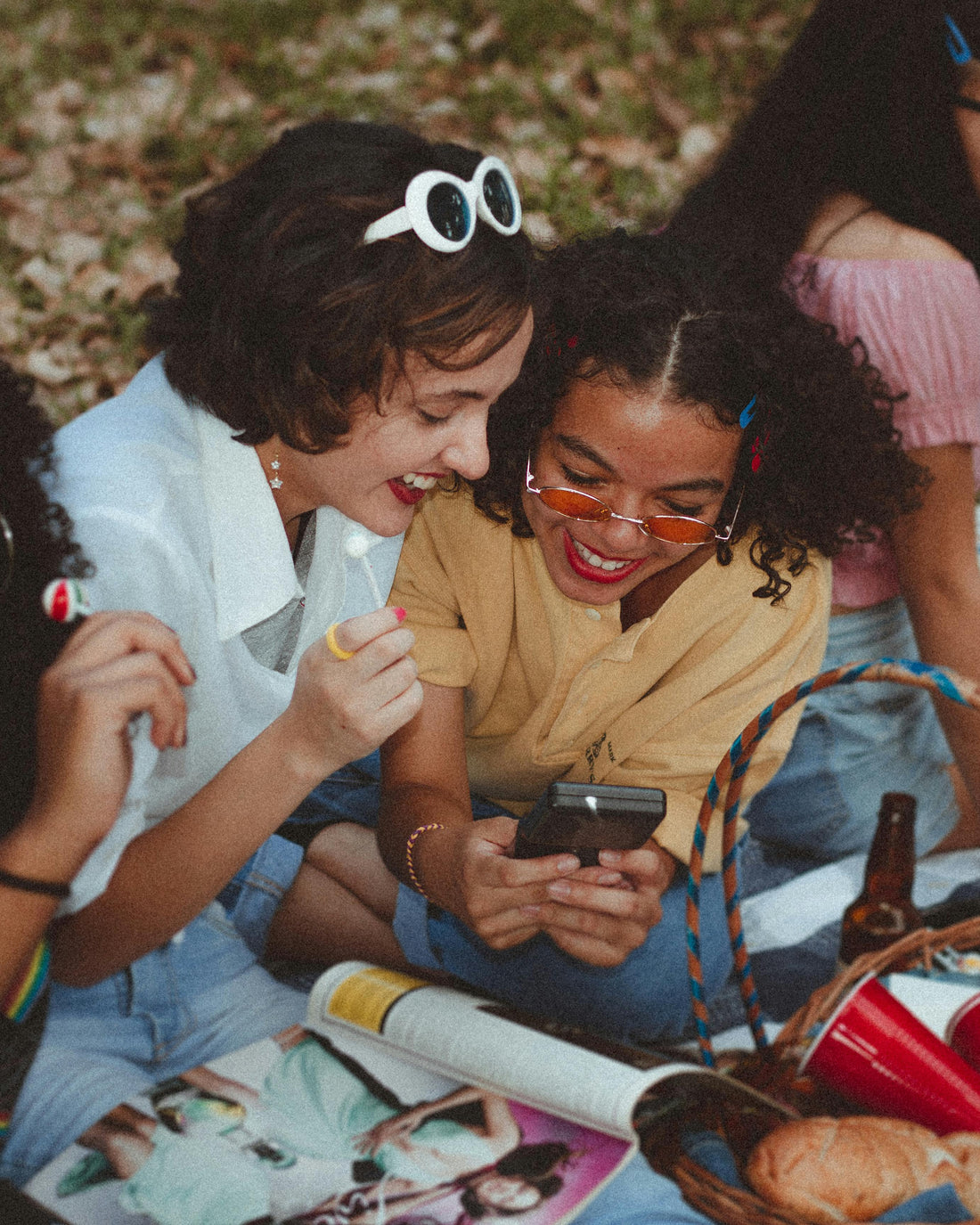 A Community for All Things Thrift & Vintage